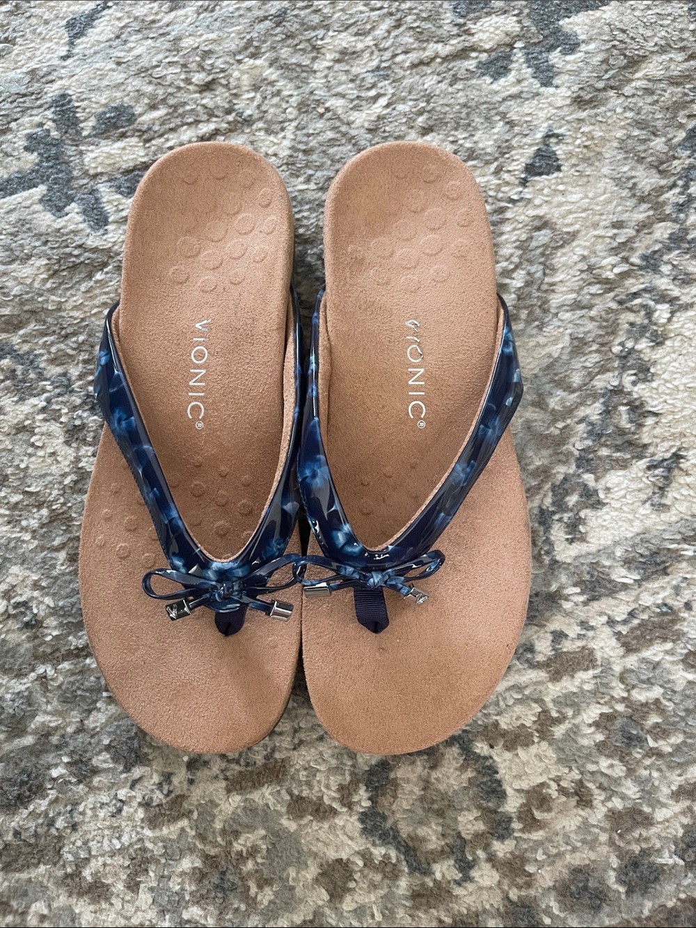 Vionic Bella Sandals. Brand new . Size 9.5 - Picture 2 of 5